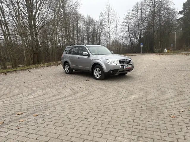 SUBARU Forester EX Exclusive Aut.