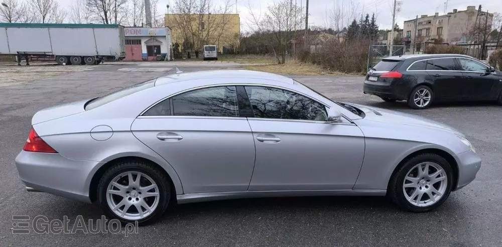 MERCEDES-BENZ CLS 
