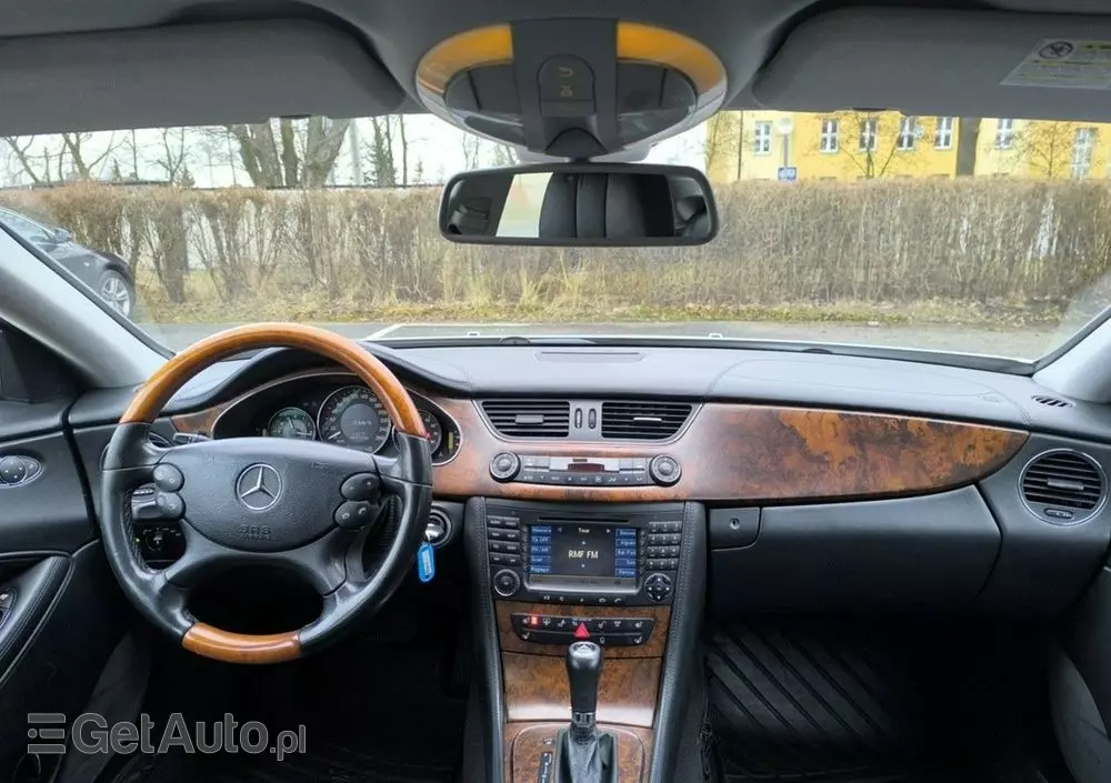 MERCEDES-BENZ CLS 