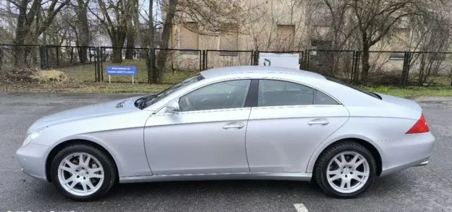 MERCEDES-BENZ CLS 