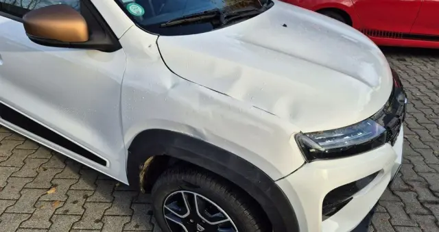 DACIA Spring 27.4kWh Essential