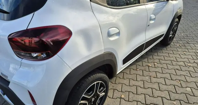 DACIA Spring 27.4kWh Essential