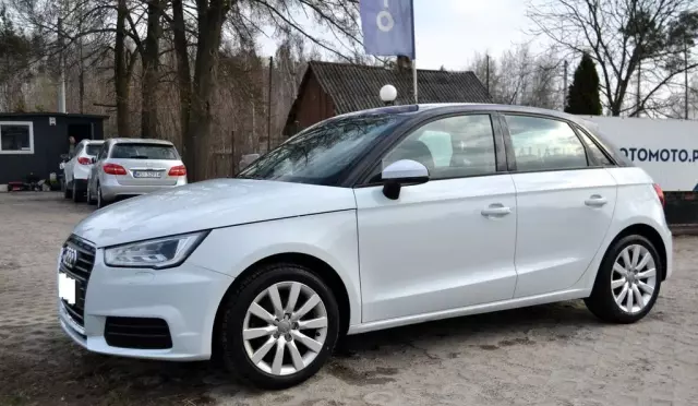 AUDI A1 