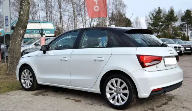 AUDI A1 