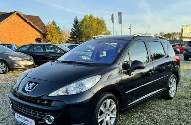 PEUGEOT 207 