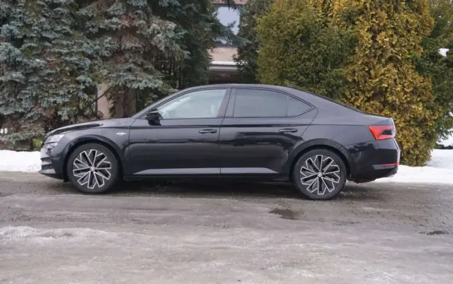 SKODA Superb 2.0 TSI 4x4 L&K DSG