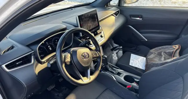 TOYOTA Corolla Cross 2.0 Hybrid Premiere Edition