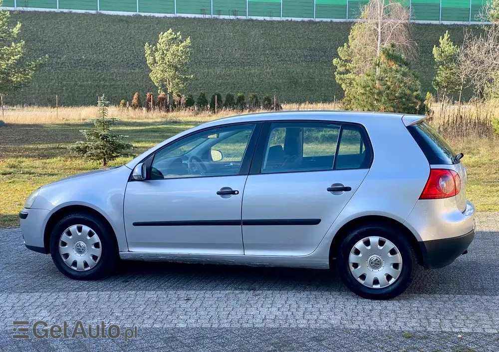 VOLKSWAGEN Golf 1.4 Trendline