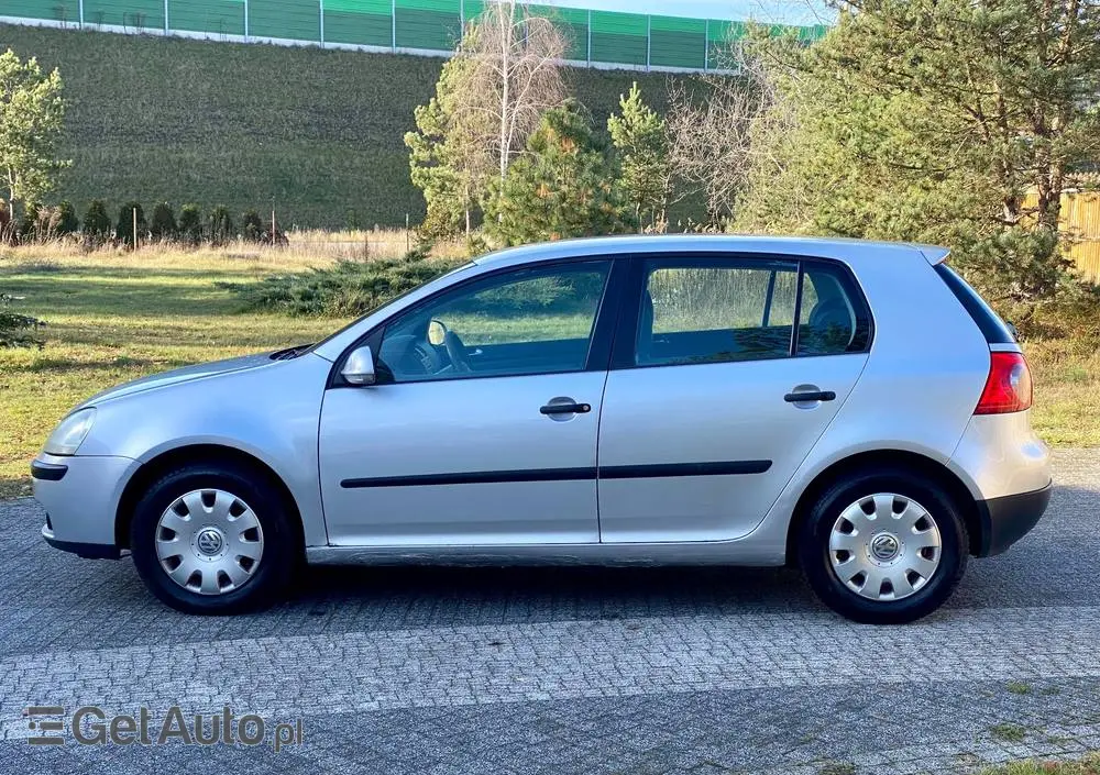 VOLKSWAGEN Golf 1.4 Trendline