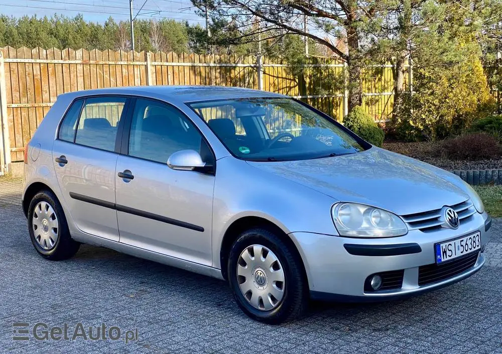 VOLKSWAGEN Golf 1.4 Trendline