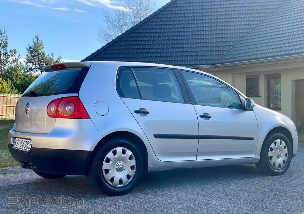 VOLKSWAGEN Golf 1.4 Trendline