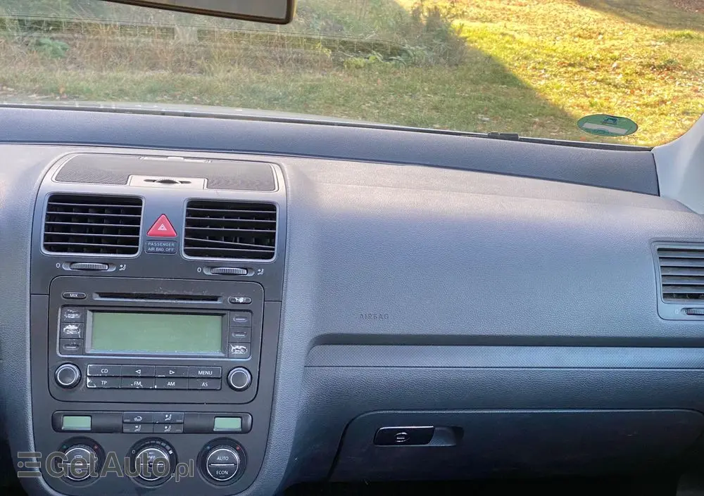 VOLKSWAGEN Golf 1.4 Trendline