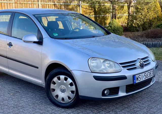 VOLKSWAGEN Golf 1.4 Trendline