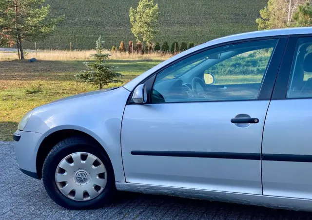 VOLKSWAGEN Golf 1.4 Trendline
