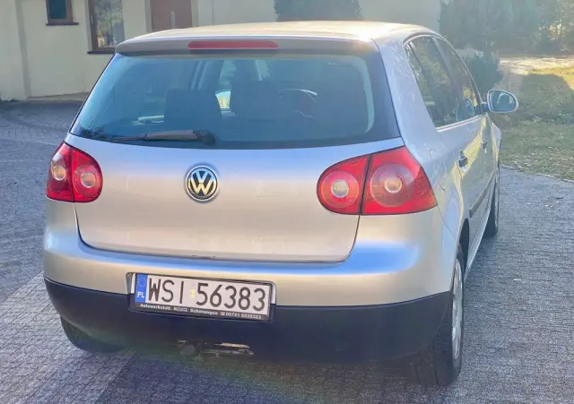 VOLKSWAGEN Golf 1.4 Trendline