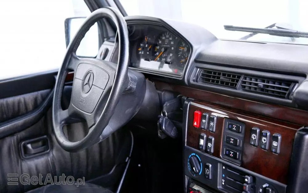 MERCEDES-BENZ Klasa G 