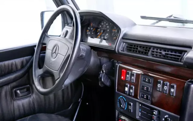 MERCEDES-BENZ Klasa G 