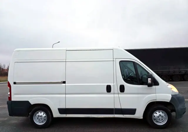 PEUGEOT BOXER 