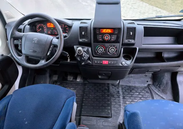 PEUGEOT BOXER 