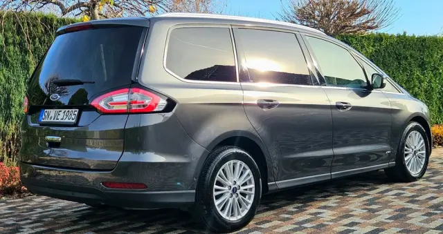 FORD Galaxy 2.0 TDCi Allrad Titanium