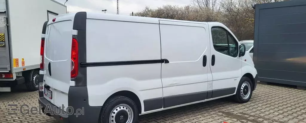 OPEL Vivaro 
