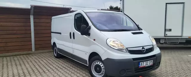 OPEL Vivaro 