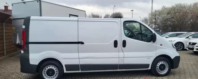 OPEL Vivaro 