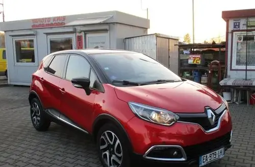 RENAULT Captur 