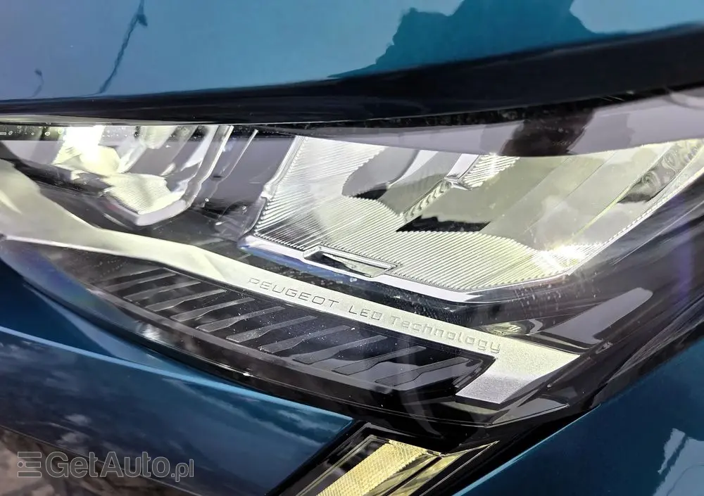 PEUGEOT 408 1.2 PureTech mHEV Business S&S e-DSC6