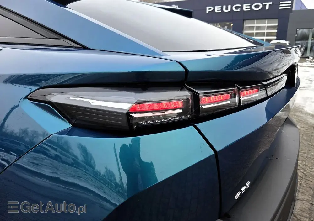 PEUGEOT 408 1.2 PureTech mHEV Business S&S e-DSC6