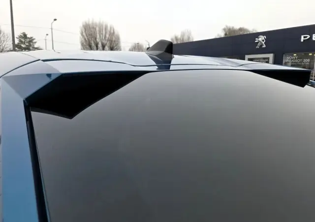 PEUGEOT 408 1.2 PureTech mHEV Business S&S e-DSC6