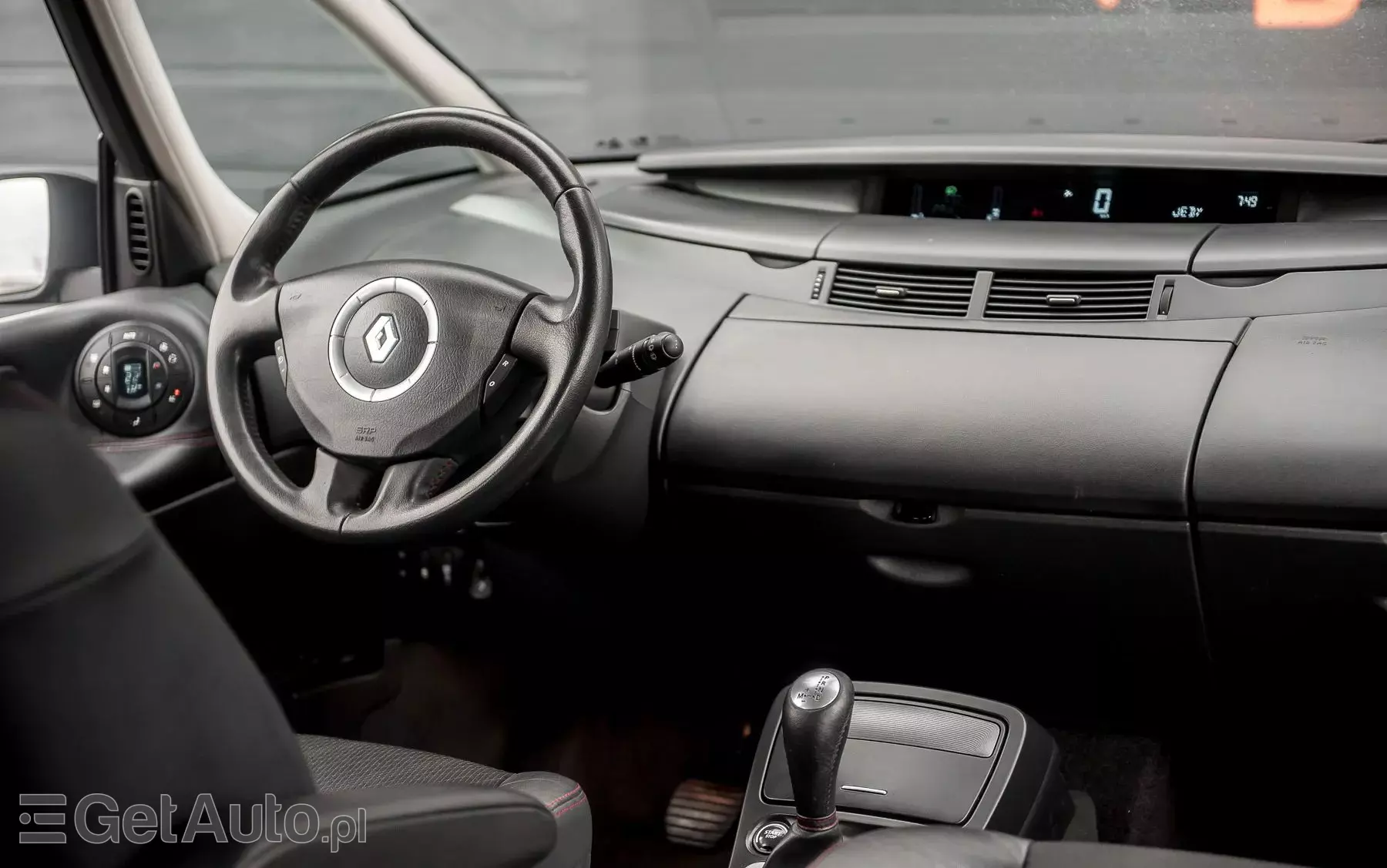 RENAULT Grand Espace 2.0 Privilege