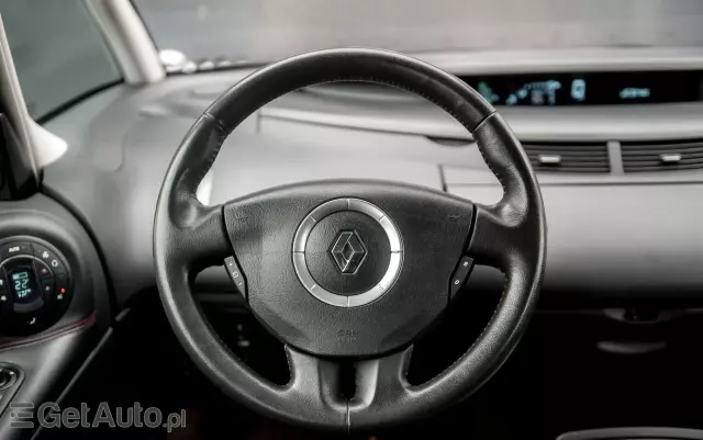 RENAULT Grand Espace 2.0 Privilege