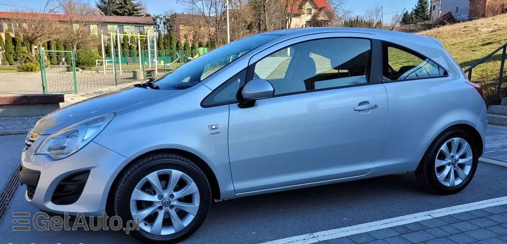 OPEL Corsa 1.2 Active