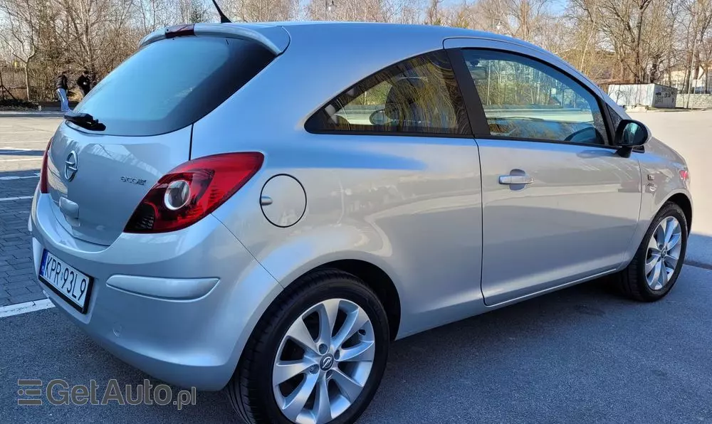OPEL Corsa 1.2 Active