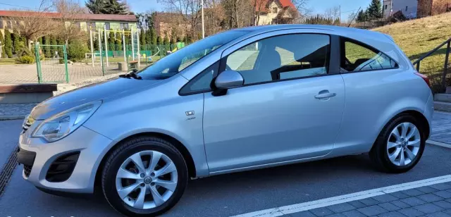 OPEL Corsa 1.2 Active