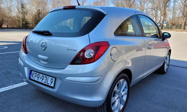 OPEL Corsa 1.2 Active