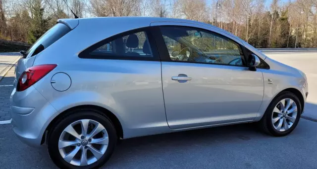 OPEL Corsa 1.2 Active