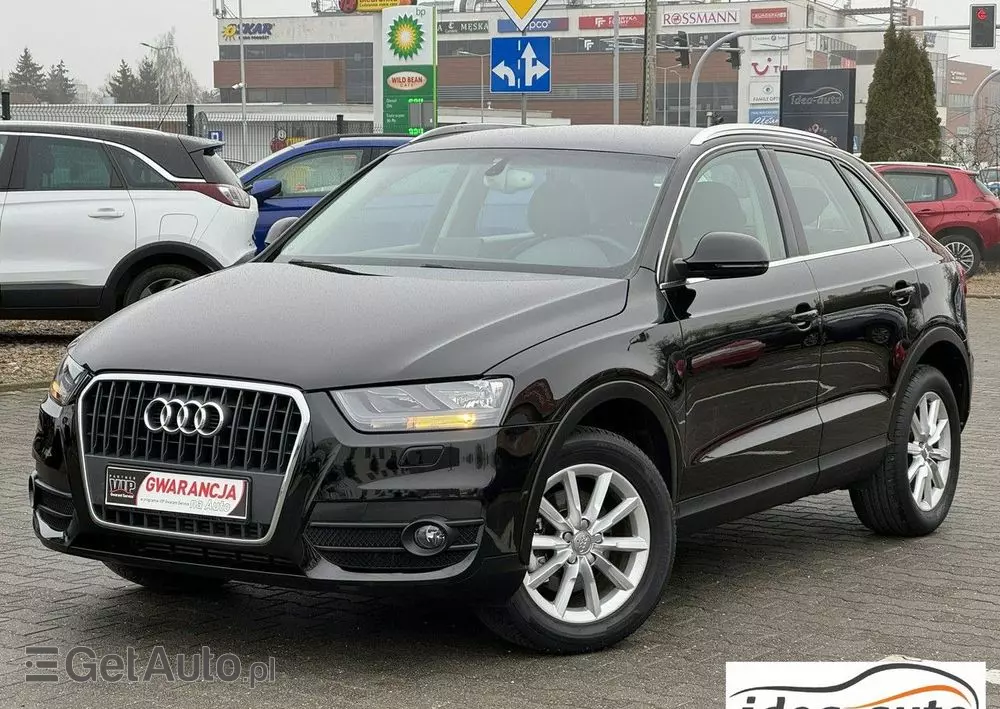 AUDI Q3 