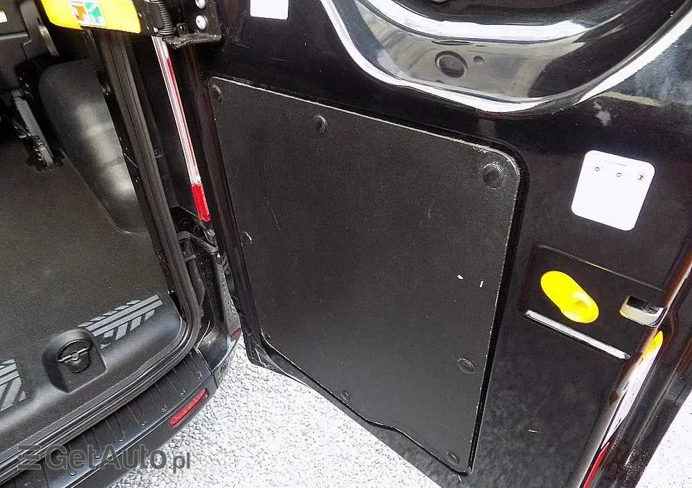 FORD Transit Custom Kombi 320 L2H1 Trend