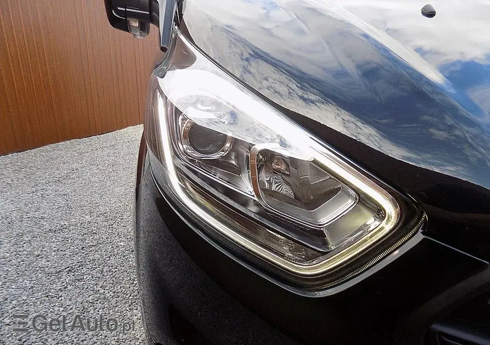 FORD Transit Custom Kombi 320 L2H1 Trend