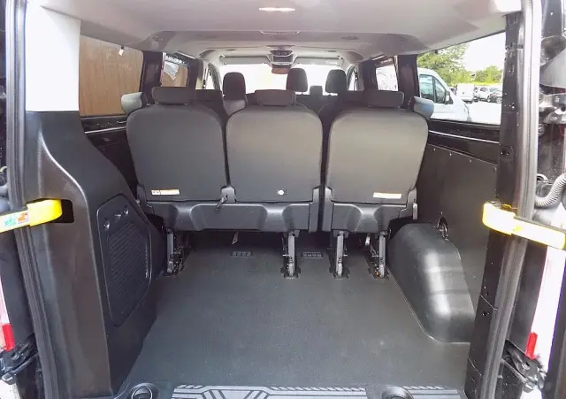 FORD Transit Custom Kombi 320 L2H1 Trend