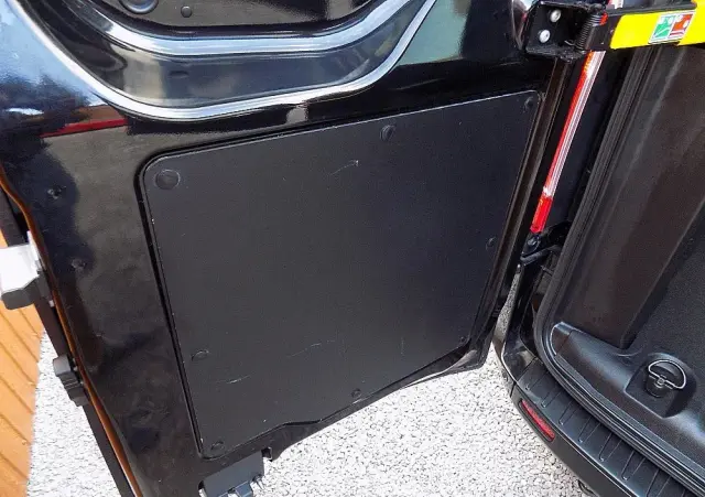 FORD Transit Custom Kombi 320 L2H1 Trend