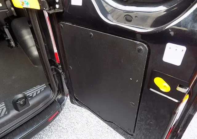 FORD Transit Custom Kombi 320 L2H1 Trend