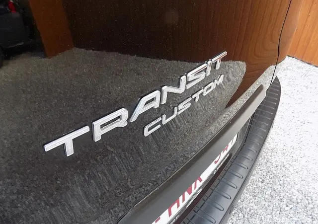 FORD Transit Custom Kombi 320 L2H1 Trend