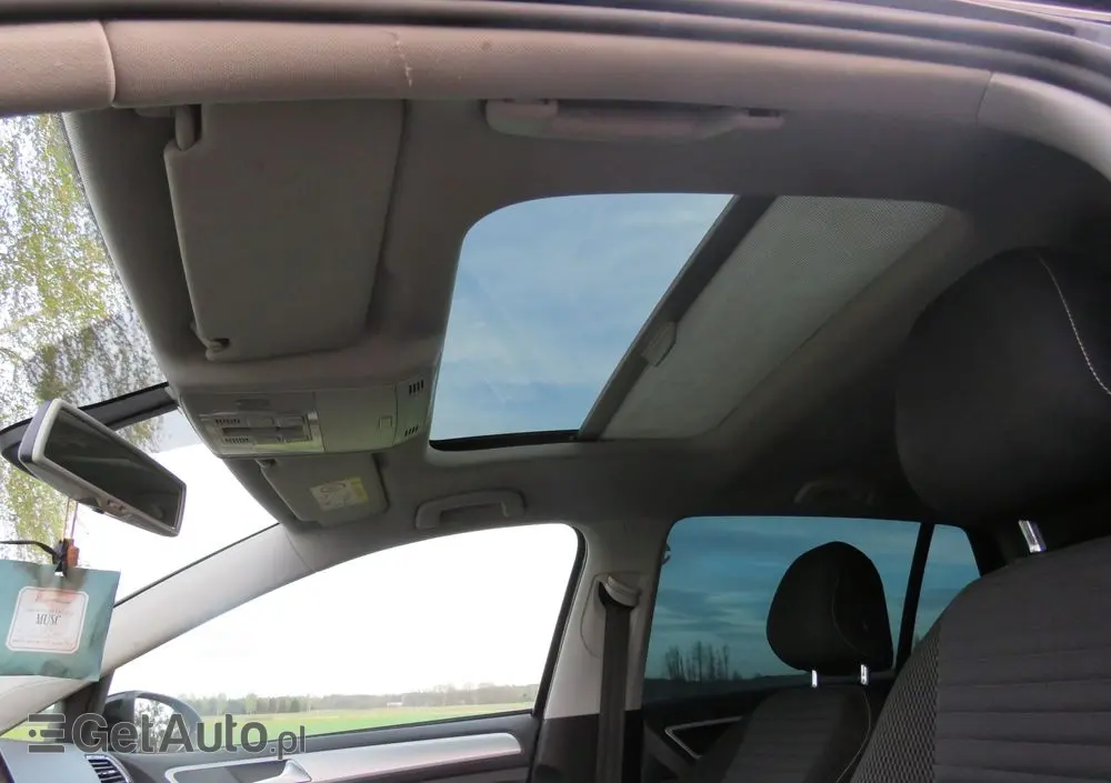 VOLKSWAGEN Golf 1.6 TDI Comfortline