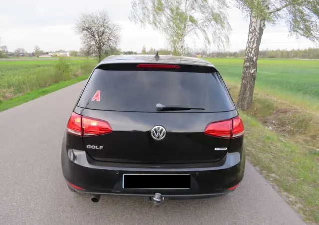 VOLKSWAGEN Golf 1.6 TDI Comfortline