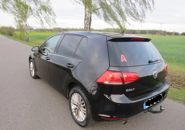 VOLKSWAGEN Golf 1.6 TDI Comfortline