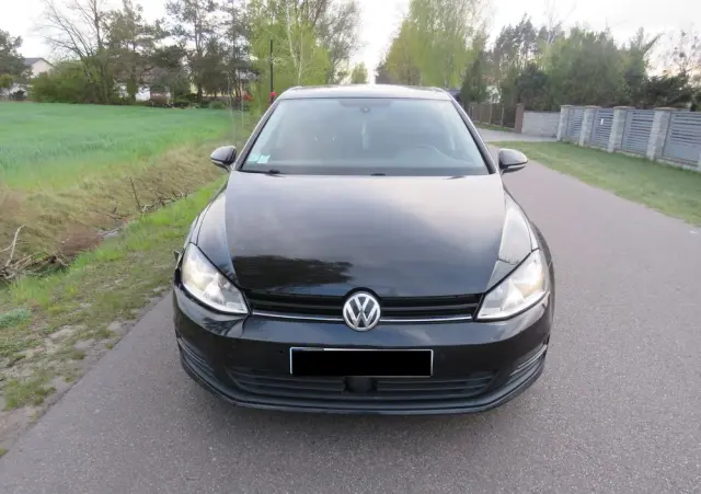VOLKSWAGEN Golf 1.6 TDI Comfortline