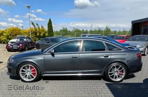 AUDI Rs6 